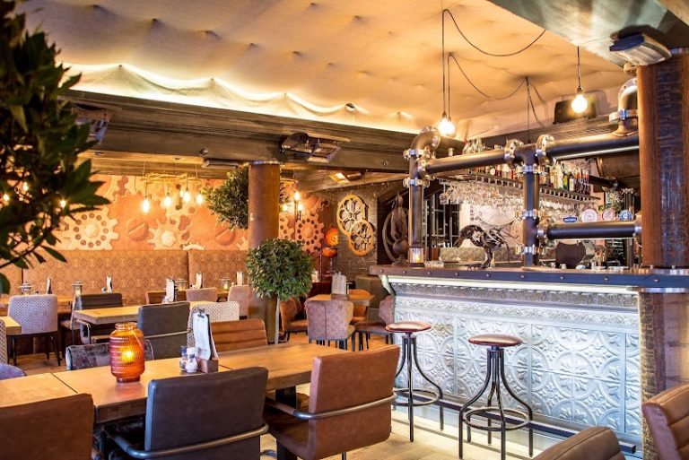 Steam Scheveningen — restaurant in Scheveningen