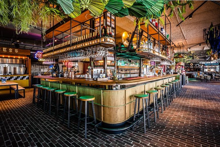 Foodhall Scheveningen — restaurant in Scheveningen