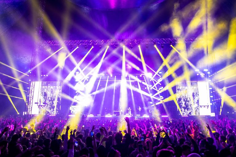 Het grootste zomerfeest van Nederland ’26 – Tino Martin Live on the Beach — Muziek in Scheveningen