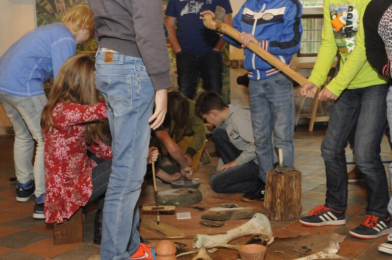 De Grote Dino Show – Het Gevonden Ei — familie-kids in Scheveningen