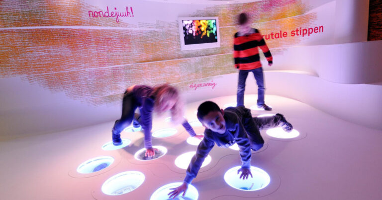 Papiria — museum-expo in Scheveningen